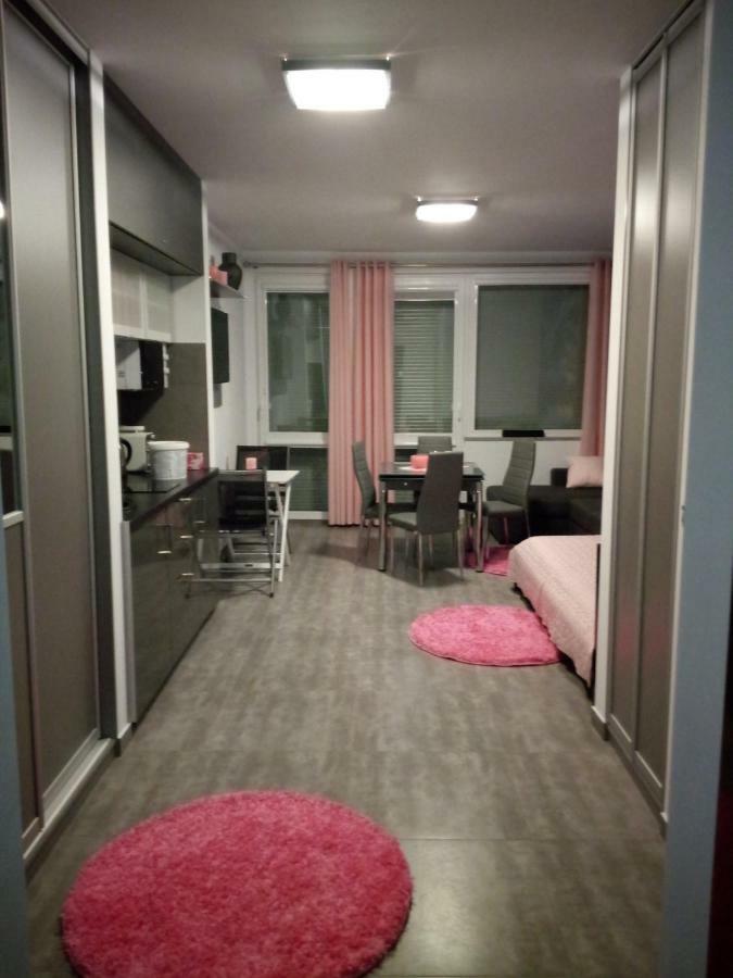 Apartament Slavia Rosa Miedzyzdroje Exterior foto